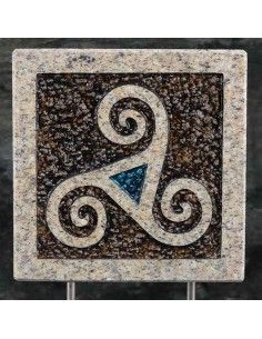 Trisquel celta granito 2